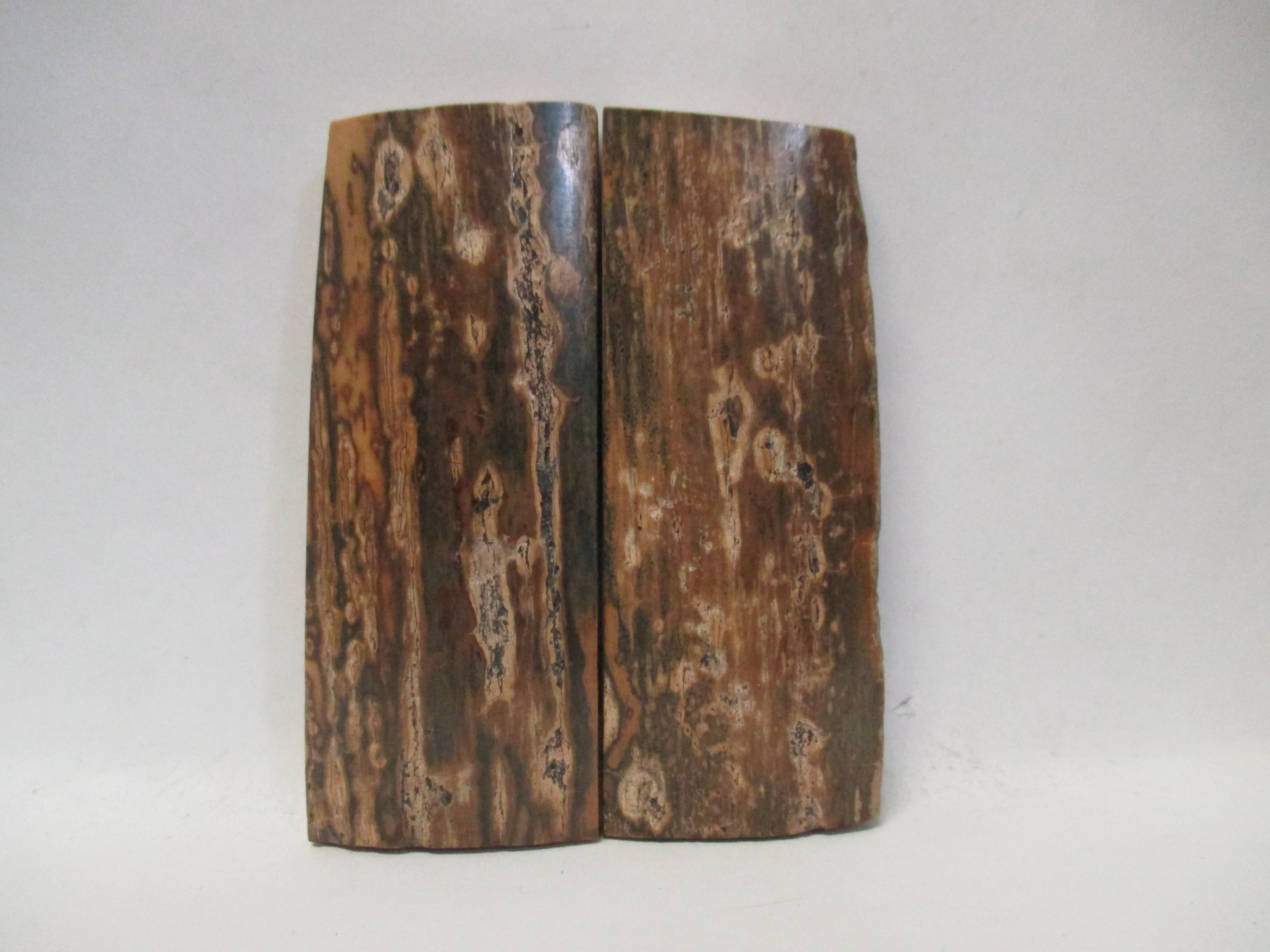  MAMMOTH IVORY SCALES     2-13/16 X 1-1/16 X 3/16