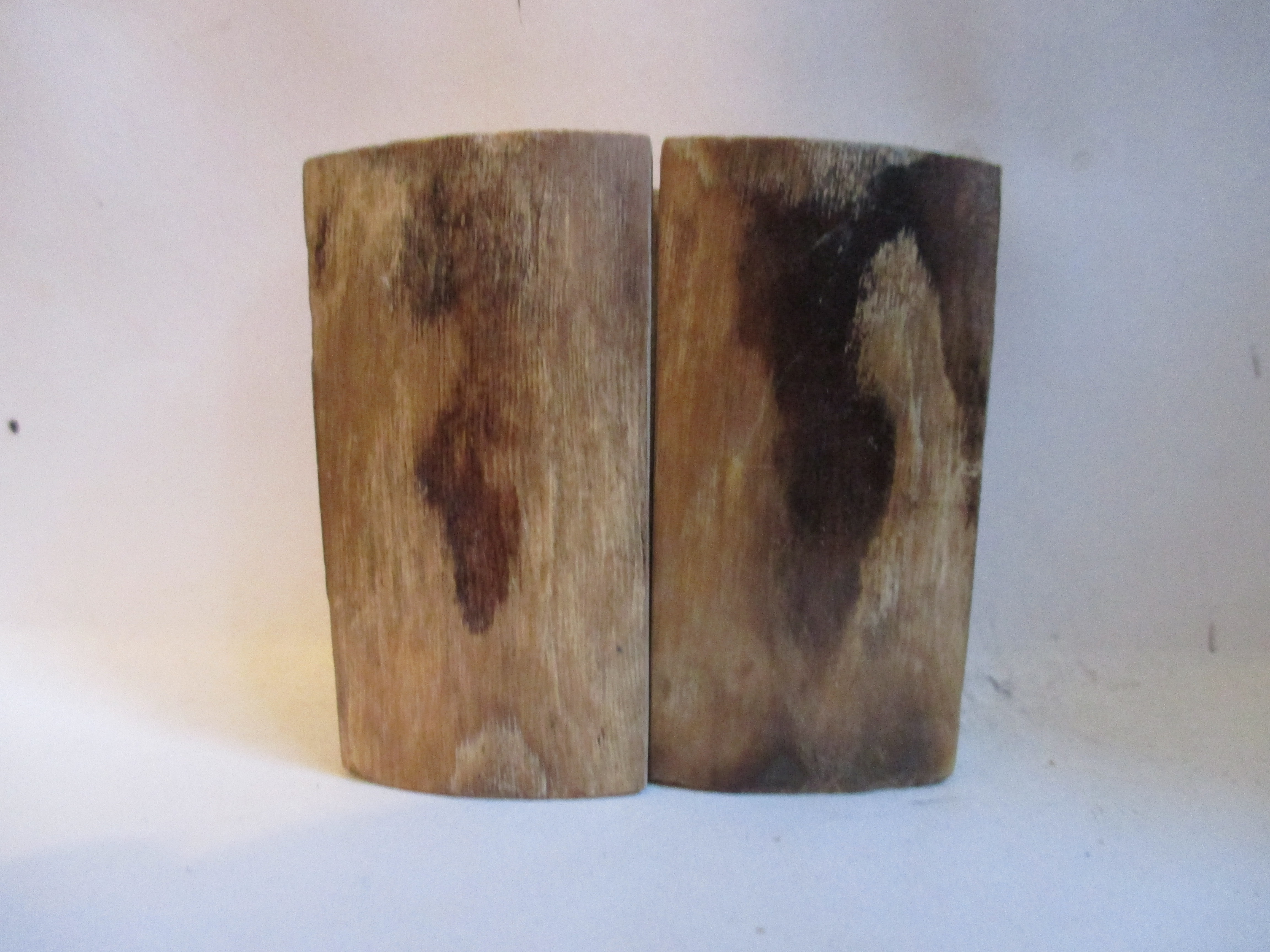  MAMMOTH IVORY SCALES         2-3/8 X 1-3/16 X 1/4