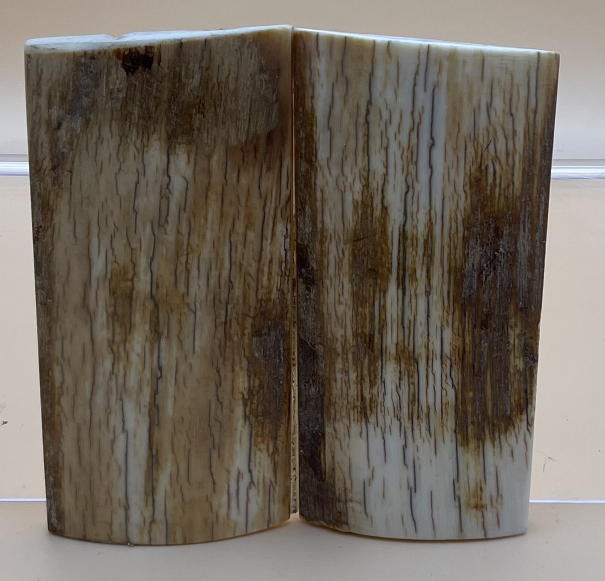  MAMMOTH IVORY SCALES             2-7/8 X 1-7/16 X 3/16
