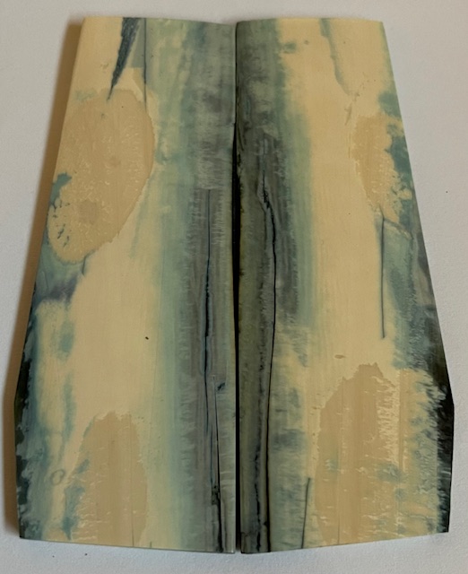 Parallel cut mammoth scales       3-3/8 X 1-1/16 to 1-1/8 X 1/8