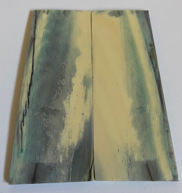 Parallel cut mammoth scales       3 X 1-1/16 to 1-3/16 X 1/16