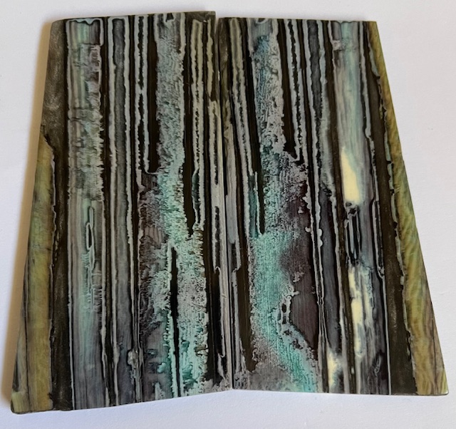 Parallel cut mammoth scales       3-7/16 X 1-1/2 to 1-5/8 X 1/8