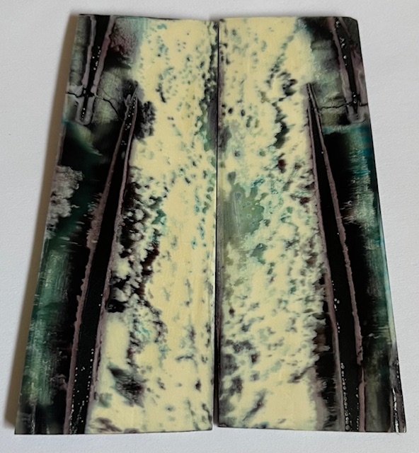 Parallel cut mammoth scales        3-1/8 X 1-1/8 to 1-3/16 X 1/16