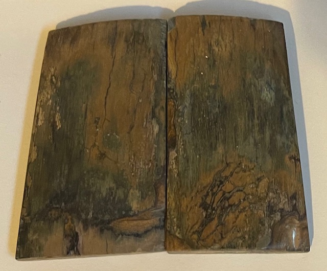  MAMMOTH IVORY SCALES             2-11/16 X 1-3/8 X 7/32