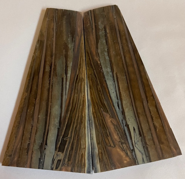 Parallel cut mammoth scales   4-1/4 X 1-1/8 to 1-1/2 X 3/16